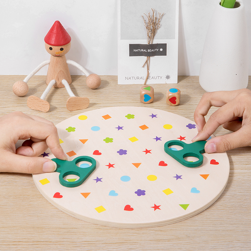 Board Game Design - モンテッソーリマッチングゲームボード、色と形の学習パズルおもちゃ、サイコロ付き集中力育成インタラクティブ教育ボードゲーム