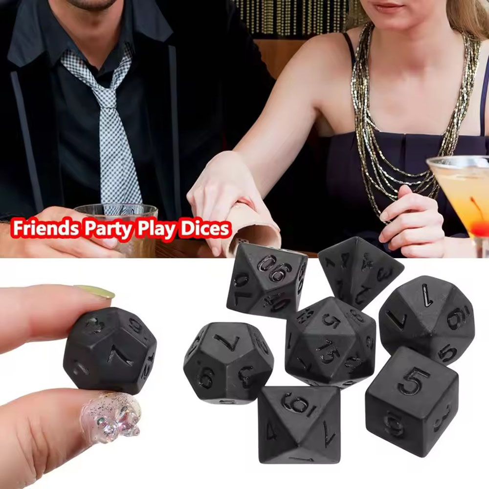 Board Game Font - 7個/セット 新しい黒色ダイス、TRPG RPG D20 D12 D10