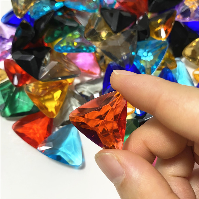10個入り アクリルプラスチック製 23mm 透明 三角形・ - Board Game The Sims のレビューと価格