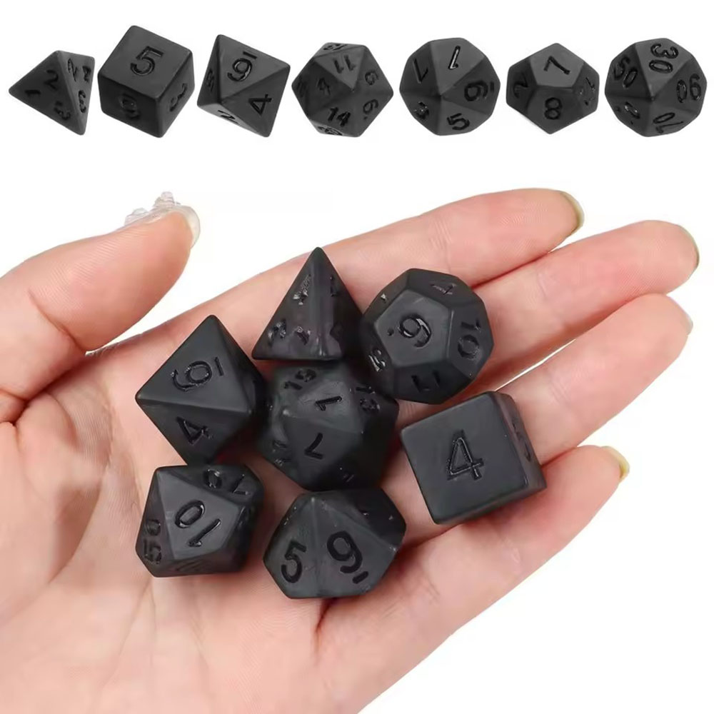7個/セット 新しい黒色ダイス、TRPG RPG D20 D - Board Game Font のレビューと価格